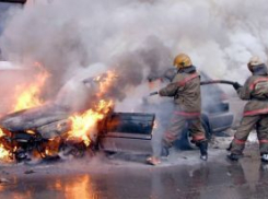 По Волгоградской области за ночь сгорели 5 автомобилей