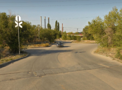 В ночь на 2 октября в Волгограде перекроют железнодорожный переезд