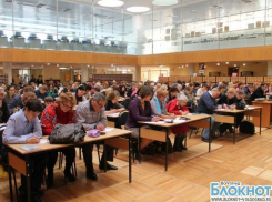 Волгоградцы вновь проверили свои знания на «Тотальном диктанте»