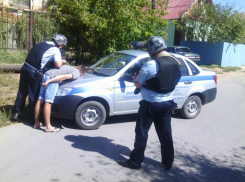 Сотрудники ВОХР по горячим следам задержали в Волгограде автовора