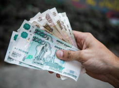 В Волгоградской области оплачивают коммуналку фальшивыми деньгами