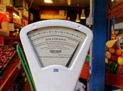 «Волгоградский мясокомбинат» и «Продукты Ермолино» уличили в нарушениях со взвешиванием 
