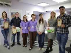 Победители конкурса «Самый красивый кот-2017» передали призы приюту «Дино»