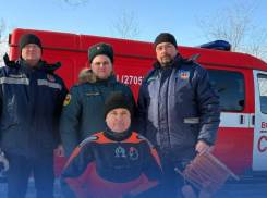 Школьника вытащили из ледяной полыньи под Волгоградом