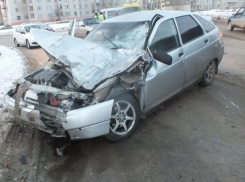 Волгоградец на ВАЗ-2112 сбил 65-летнего пенсионера