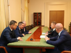 Руководитель Федерального дорожного агентства  утром бегал по Волгограду