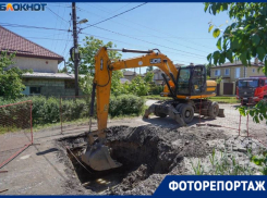 «Концессии, вы чего вытворяете?»: второй котлован разрыли на проклятой Эльтонской в Волгограде