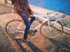 27-летнего велосипедиста насмерть переехала Lada Priora под Волгоградом