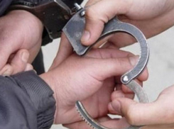 В Волгограде задержали 17-летнего разбойника-рецидивиста