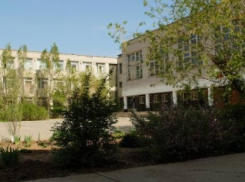 Подростка отправили в СИЗО после угроз убить директора в школе под Волгоградом