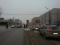 В Волгограде пенсионер на Ford Focus сбил 76-летнюю женщину