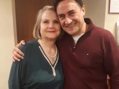 Камиль Ларин показал своего «замороженного» воспитателя из волгоградского детсада