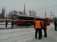 Трехсекционный трамвай прибыл в Волгоград на обкатку