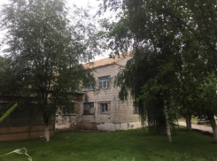 В Волгоградской области непривитых врачей отстраняют от работы