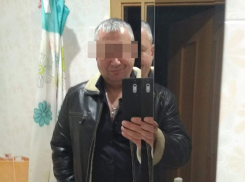 У найденного повешенного мужчины в фургоне были проблемы с бизнесом в Волжском