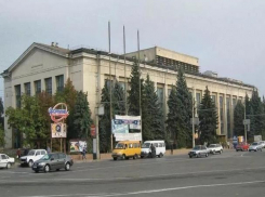 Администрация региона хочет забрать Дом офицеров в Волгограде