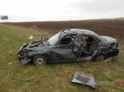 Молодой водитель погиб в перевернувшейся Priora в Волгоградской области 