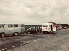Четыре человека попали в больницу после ДТП на трассе с пенсионером из Калужской области
