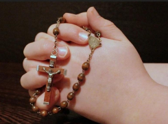 Молиться дома призвал жителей волгоградский митрополит