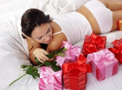 Волгоградские мужчины готовы потратить на подарок любимым женщинам к 8 марта до 3 тысяч рублей