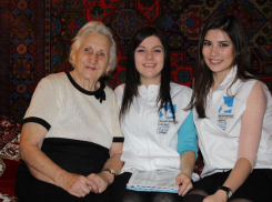 Волонтеры создадут волгоградским ветеранам аккаунты в соцсетях для общения