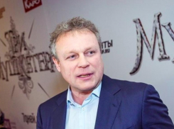 Экс-возлюбленный Анастасии Заворотнюк задолжал волгоградскому банку 38 млн рублей