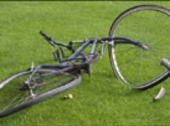 Под Волгоградом лихач сбил насмерть велосипедиста и скрылся