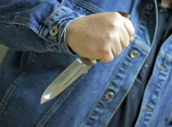 В Волгограде 24-летний рецидивист напал с ножом на пенсионерку