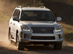 Житель Волгоградской области отдал за несуществующий Lexus 80 тысяч 