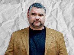 «Где мятеж и где я?»: задержанный ФСБ политолог Серенко о ночных допросах по делу «Вагнеровцев»