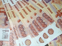 Директор стройфирмы в Волгограде не выплатил работнику 400 тысяч