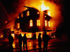 Под Волгоградом в кирпичной кухне заживо сгорела женщина