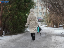 Штормовое предупреждение об опасном явлении получили волгоградцы 