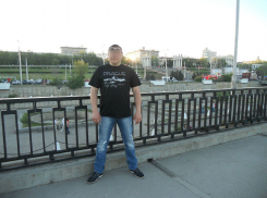 В Волгограде 44-летний мужчина расстрелял прохожих из-за громкой музыки