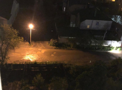 Волгоград внезапно накрыл ливень с грозой