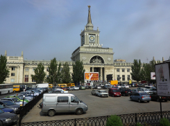 Первая муниципальная парковка появится на Привокзальной площади в Волгограде