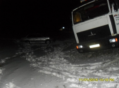 Под Волгоградом 33-летний водитель на ВАЗ-2115 врезался в МАЗ