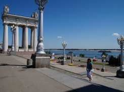 На набережной Волгограда установят дополнительное освещение