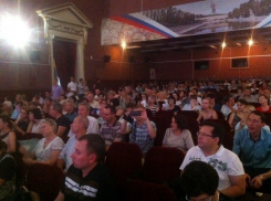 Стартовали публичные слушания о передаче поймы Царицы под гостиничную застройку