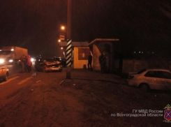 В Волгограде ДТП Datsun и «двенадцатой»: 3 человека в больнице