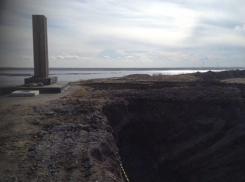 Чиновников Волгограда накажут за разрытие вокруг памятника бойцам 95-й стрелковой дивизии