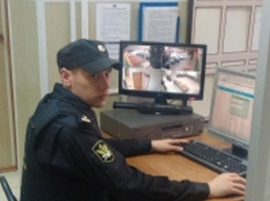 Под Волгоградом судебный пристав спас жизнь пенсионерке