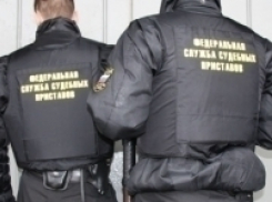 В Волгограде пристава оштрафовали за сорванный отпуск должника