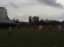 Дождь не помешал футболистам «Ротор-Волгоград» обыграть «Легион - Динамо»