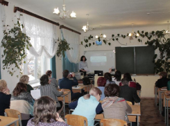 Под Волгоградом учились помогать особенным детям найти профессию