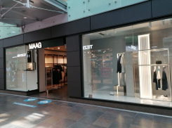 В Волгограде пустовавшие магазины Zara открылись под новым брендом