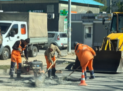 Ровно 150 миллионов размажут по дорогам Волгограда