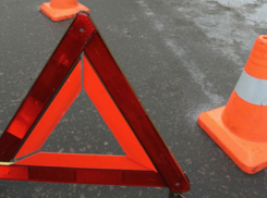 Под Волгоградом под колесами автоледи оказались 2 пешеходов: пострадавшие в больнице