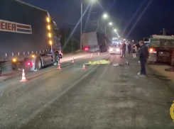 Один погиб, второй в больнице: подростки-мотоциклисты разбились под Волгоградом 
