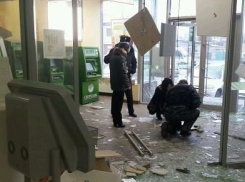 Офисы «Сбербанка» в Волгограде взяты под усиленную охрану после двух взрывов